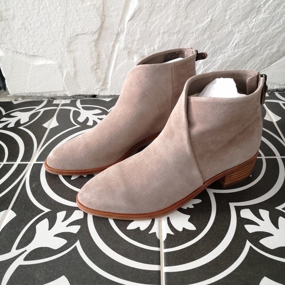 Soludos- Venetian Bootie- Size 6.5 - Colour- Mineral Grey Suede - Picture 1 of 6